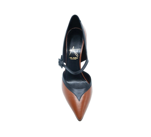 Abel Muñoz Mary Jane Pump